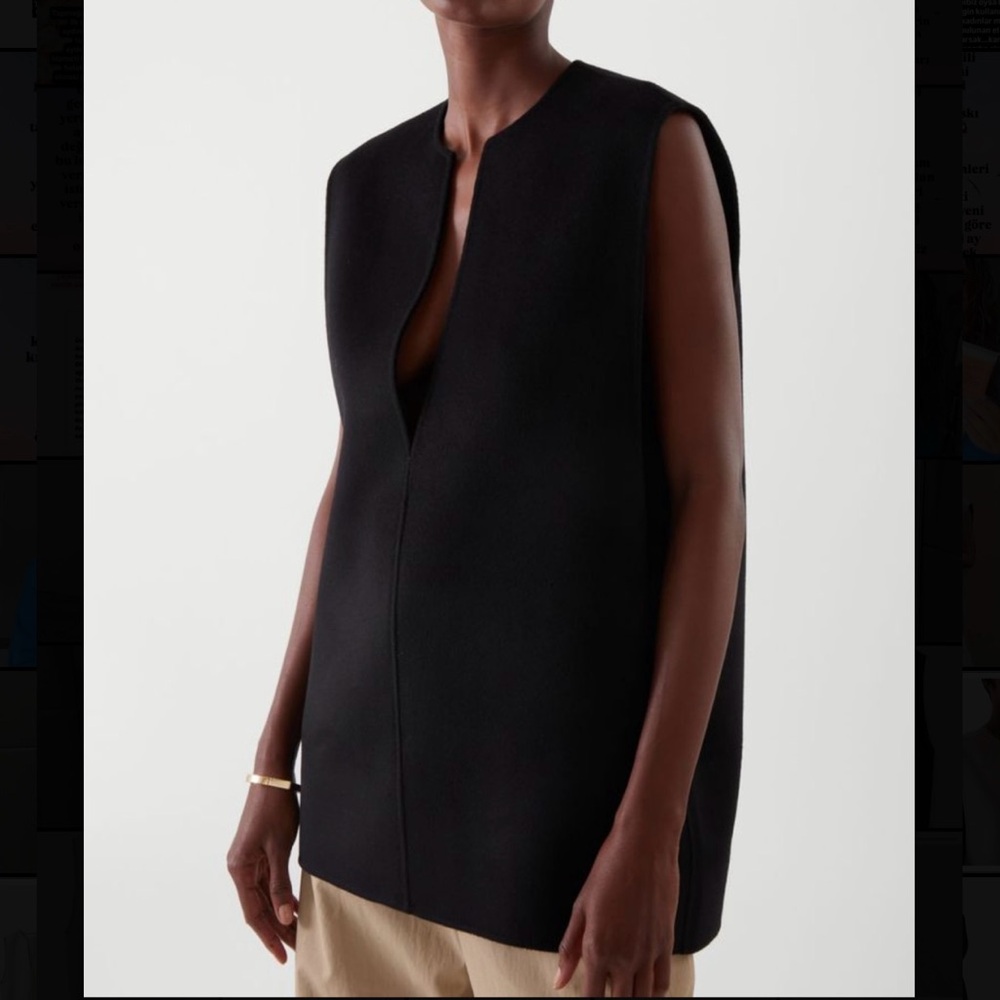 COS (NWT) Deep V-Neck Sleeveless Top